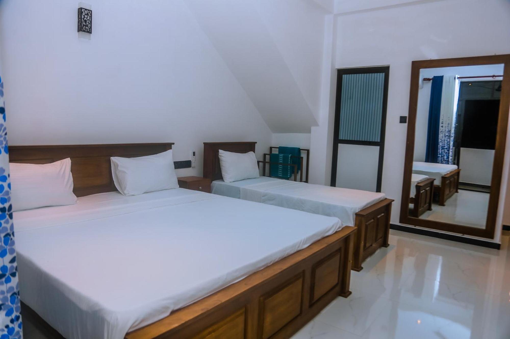 Hotel Mirissa Breeze Exterior foto