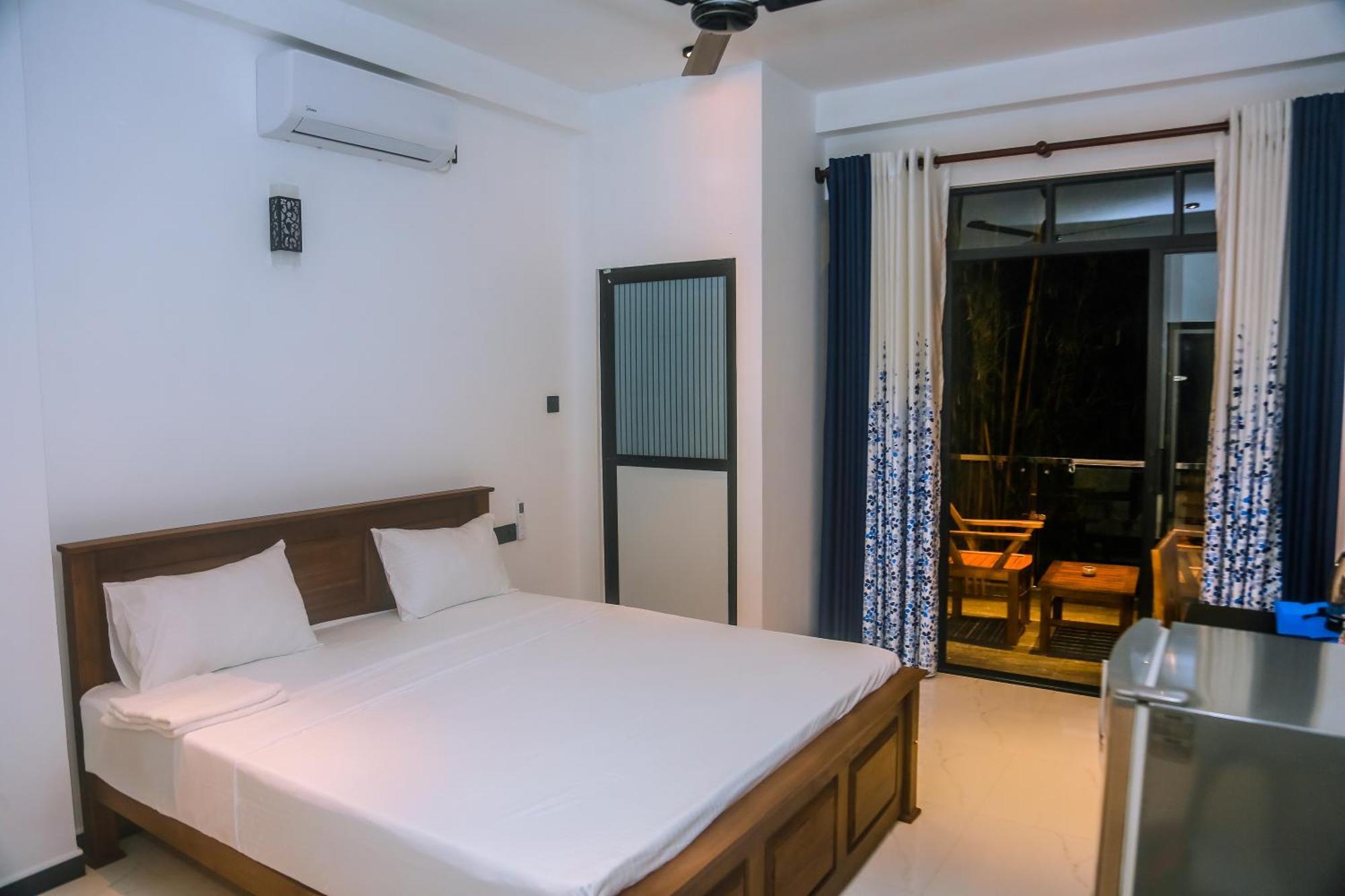 Hotel Mirissa Breeze Exterior foto