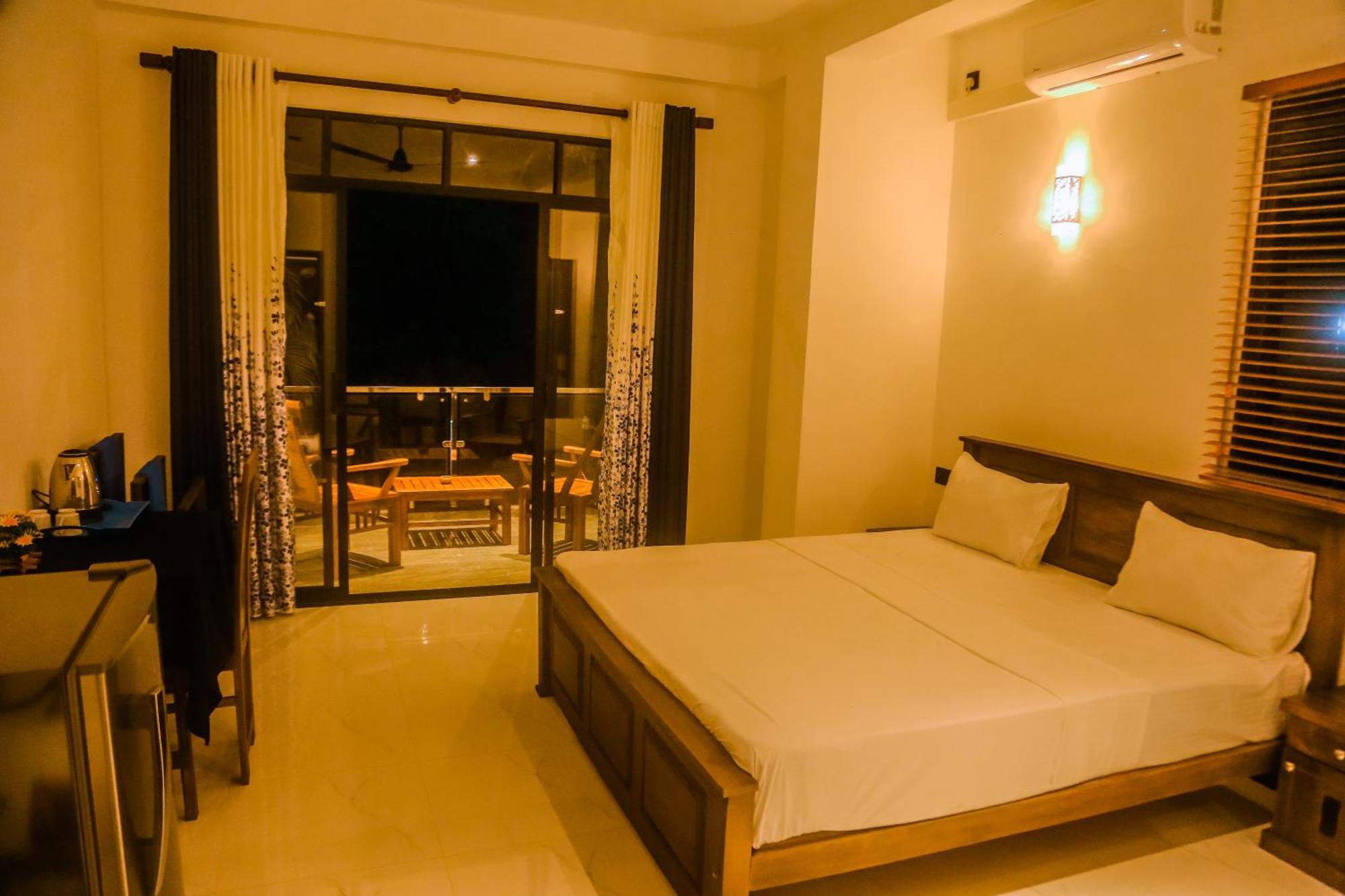 Hotel Mirissa Breeze Exterior foto